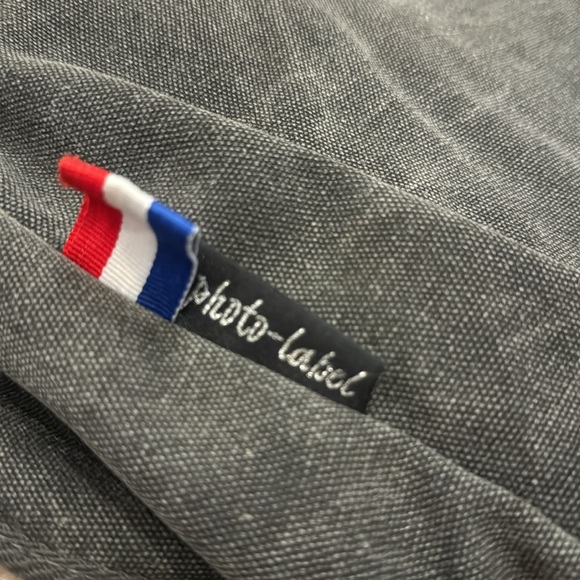 Add your own pictures to this super cool vintage messenger bag. - Picture 9 of 13